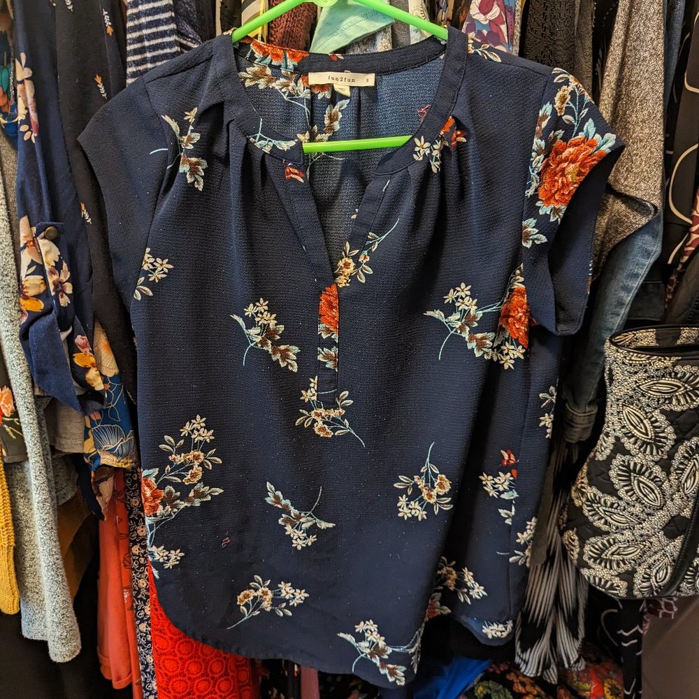 Fun 2 Fun Blue Women's Blouse with Floral Detail Size S
